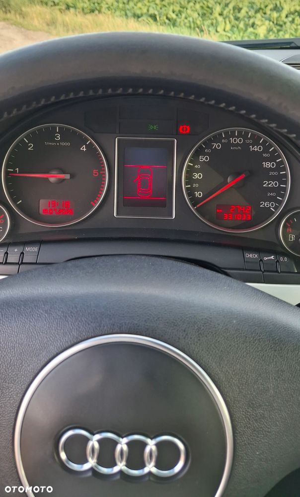 Audi A4 Avant 1.9 TDI - 13