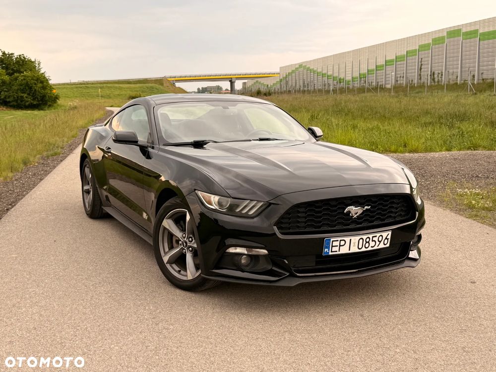 Ford Mustang 3.7 V6 Premium - 2