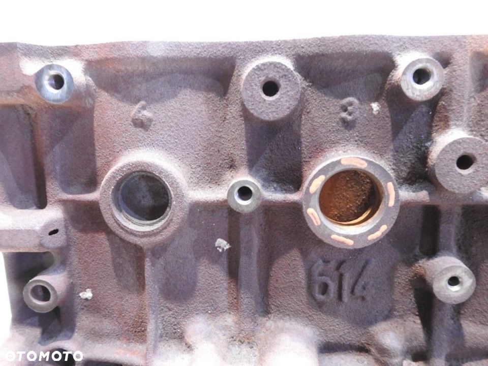 BLOK DÓŁ SILNIKA RHJ CITROEN C4 2.0 HDI - 6
