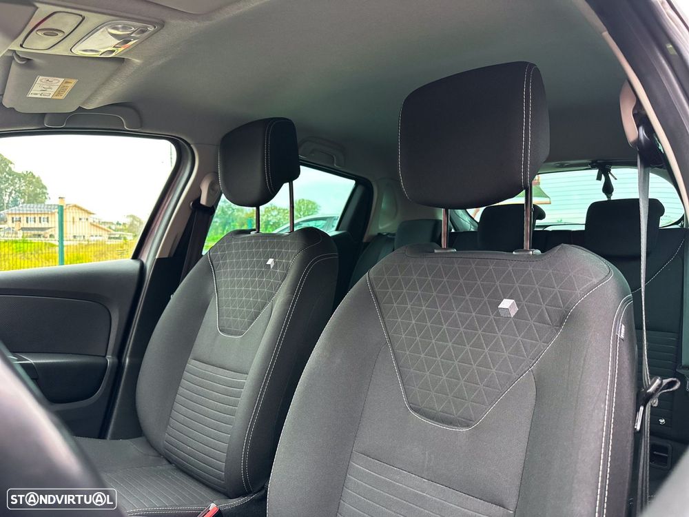 Renault Clio 0.9 TCe Limited - 13