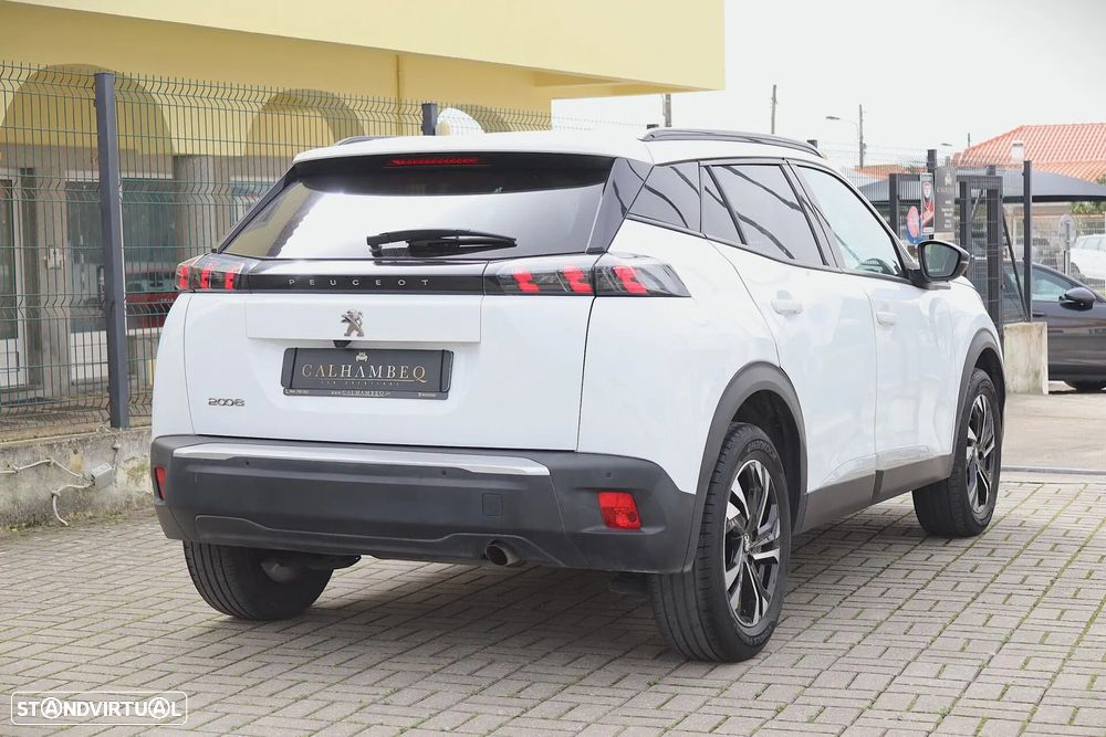 Peugeot 2008 1.2 PureTech Allure - 5