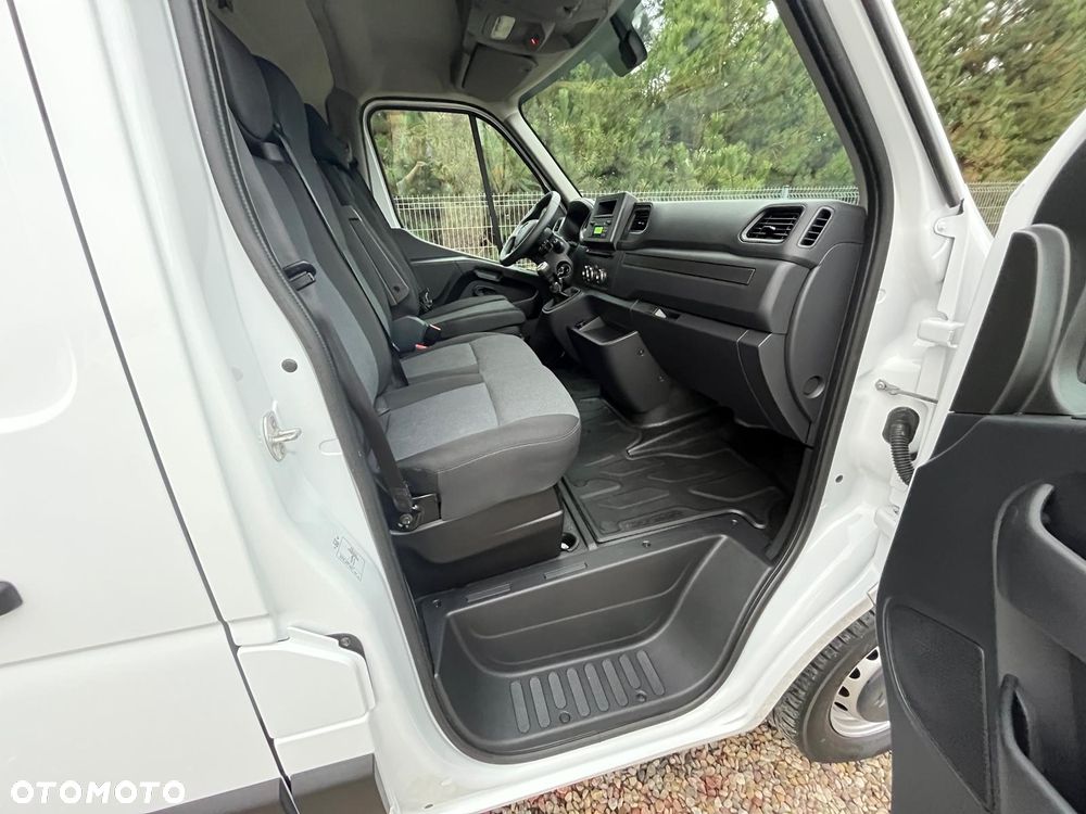 Renault Master L2H2 2.3dCi 135KM, Ledy, Klima, Salon Polska, Pierwszy Właściciel, BEZWYPADKOWY, FV 23%, SUPER STAN !!! - 33