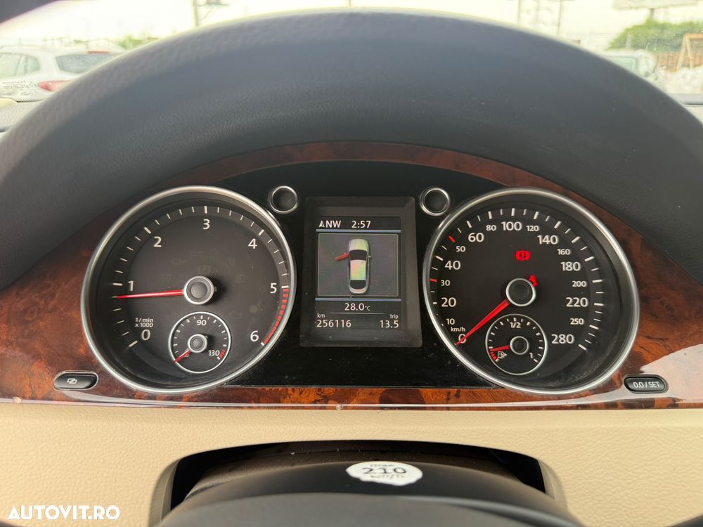 Volkswagen Passat CC 2.0 Blue TDI DSG - 8