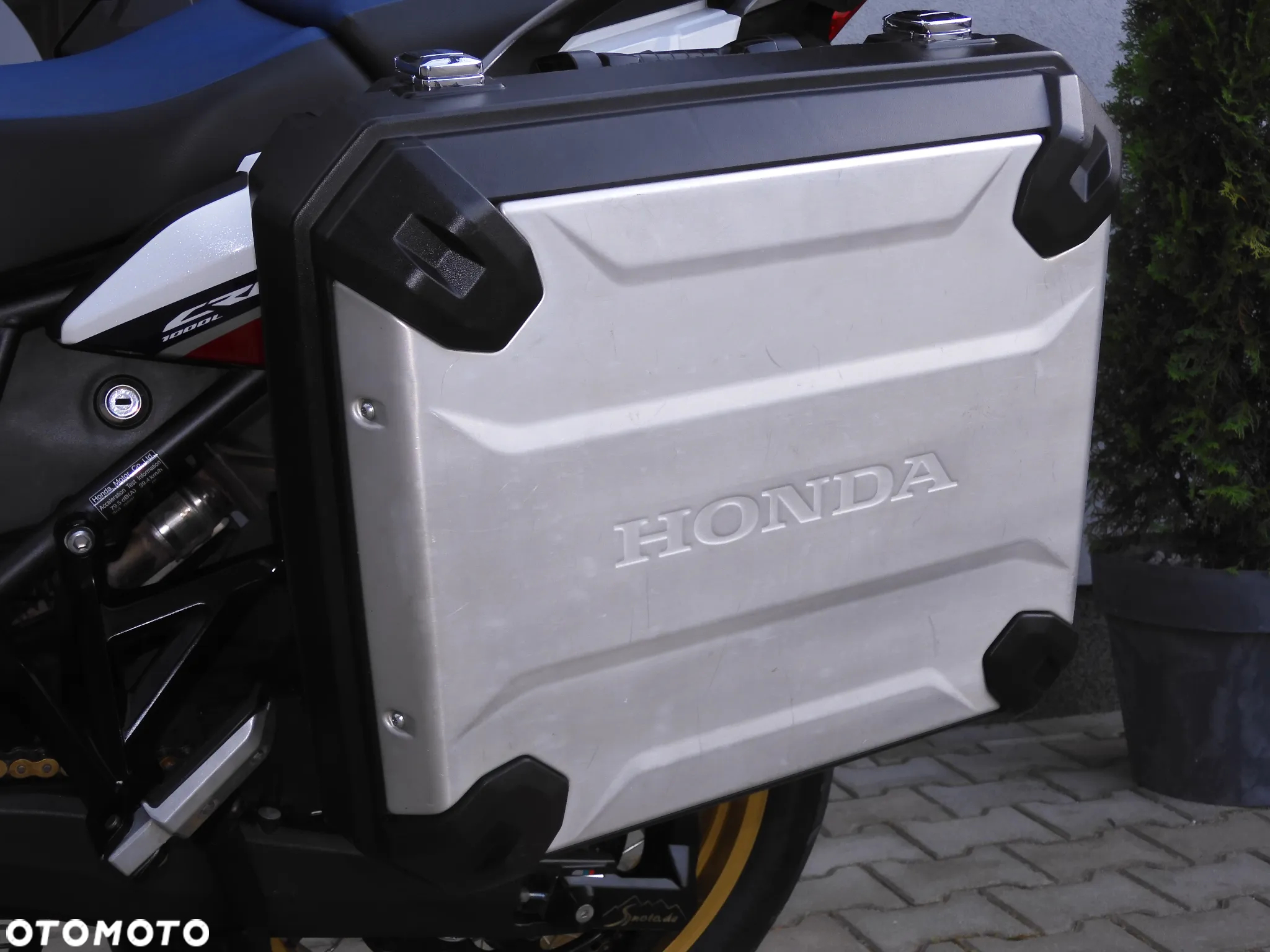 Honda CRF - 28