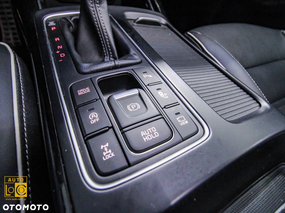 Kia Sorento - 32