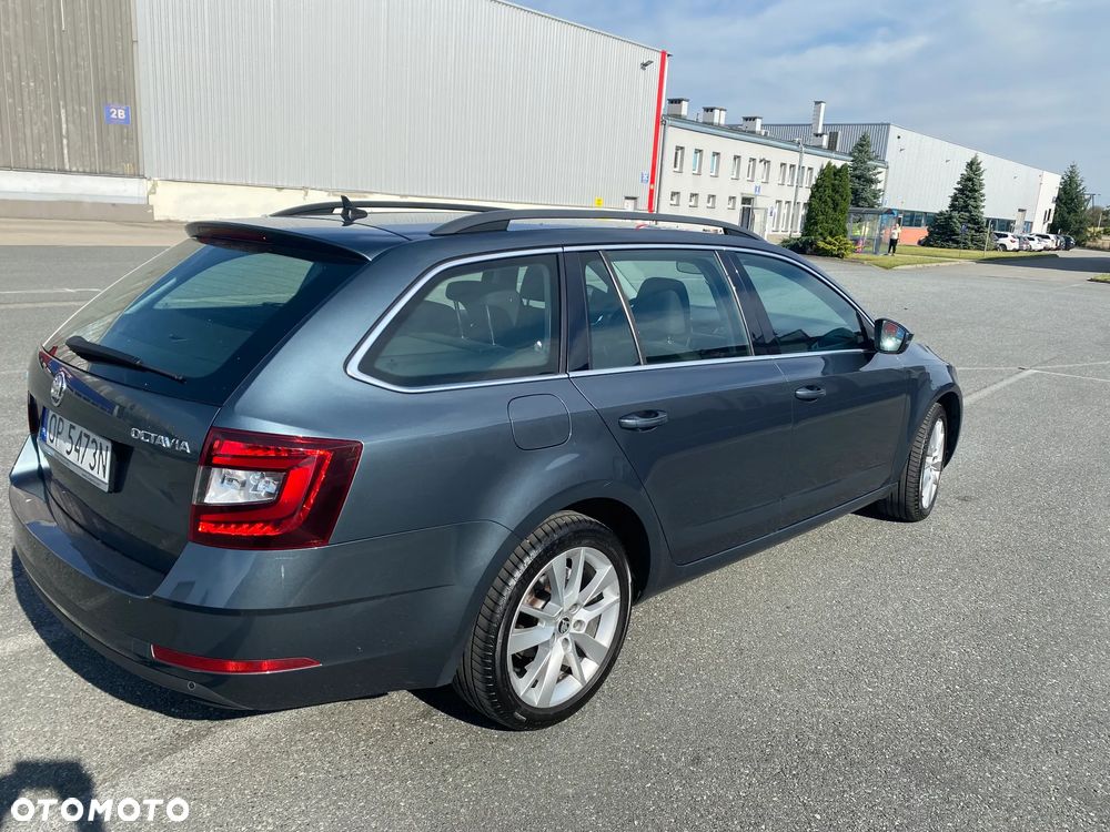 Skoda Octavia - 2