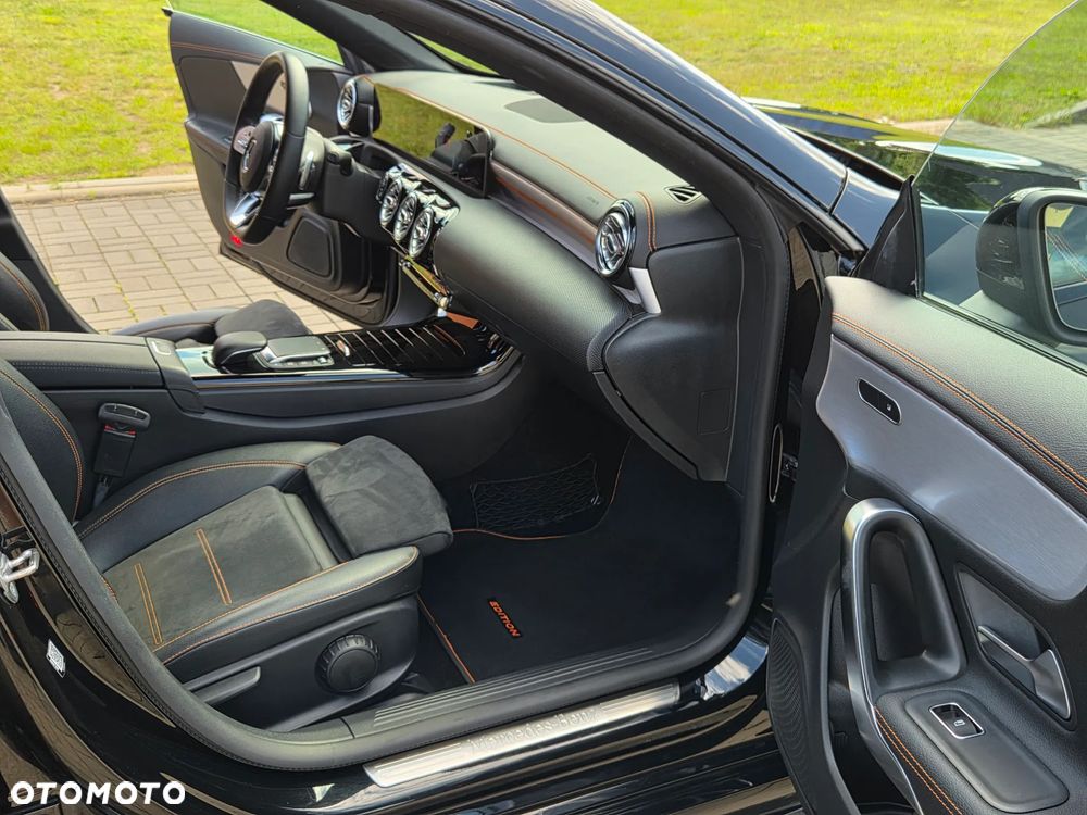 Mercedes-Benz CLA 200 d 8G-DCT Edition 2020 - 19