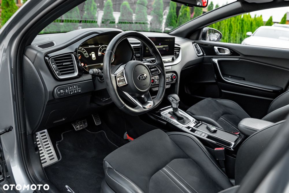 Kia ProCeed 1.5 T-GDI DCT7 OPF GT LINE - 17