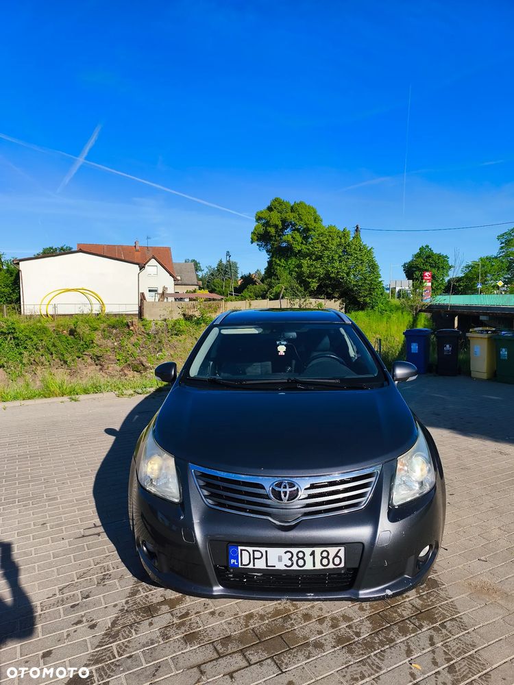 Toyota Avensis 2.0 D-4D - 3