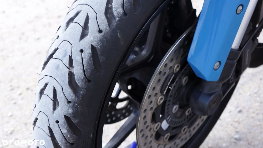 Kawasaki Ninja 1000 SX - 9
