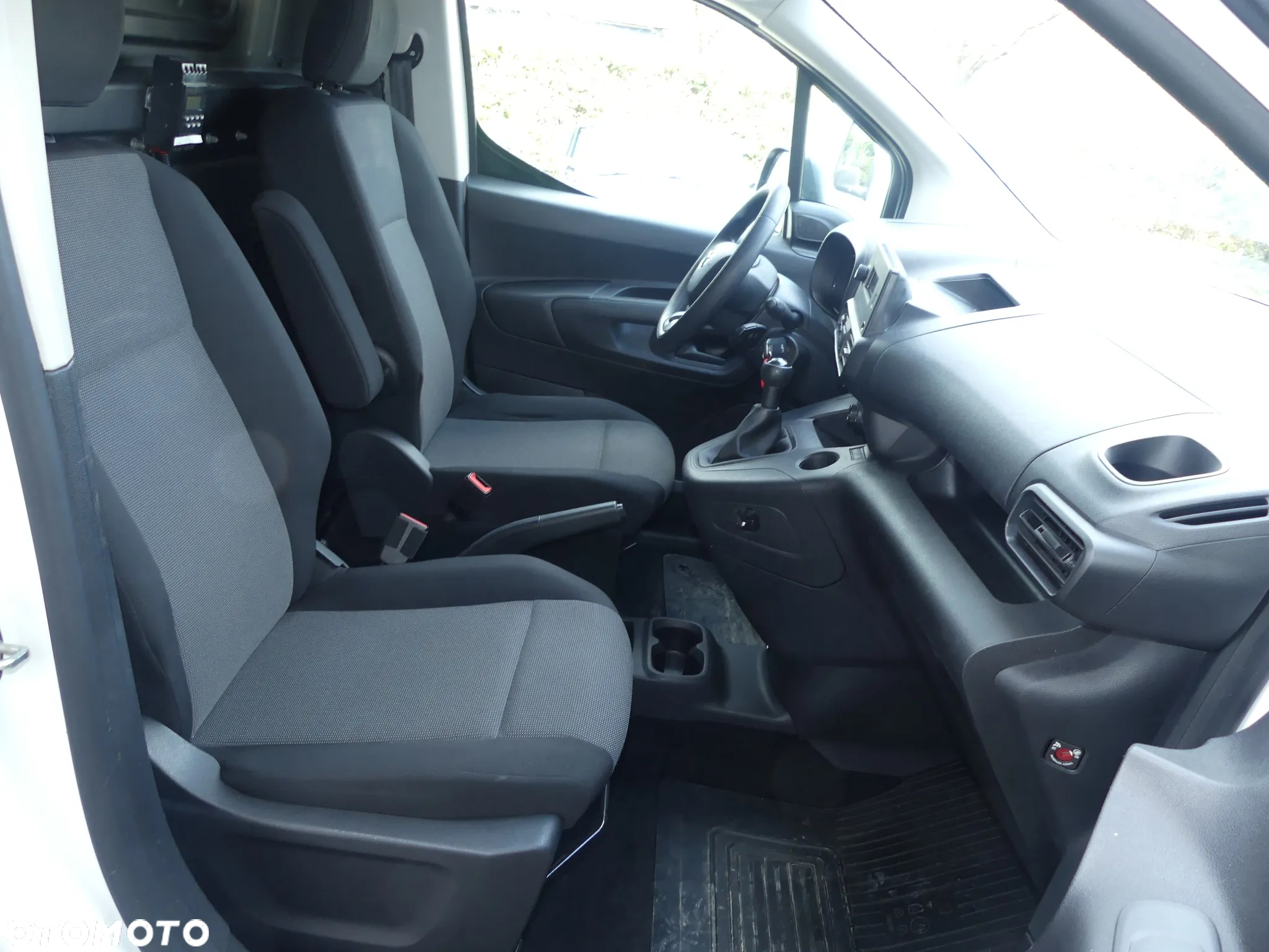 Toyota Proace City 1.5 D-4D Long 2,3t Active (bryg.) - 20