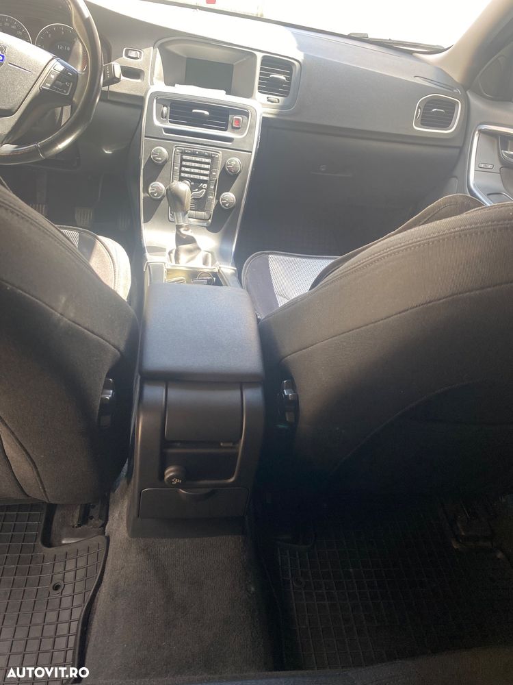 Volvo S60 D3 Start-Stop Basic - 8