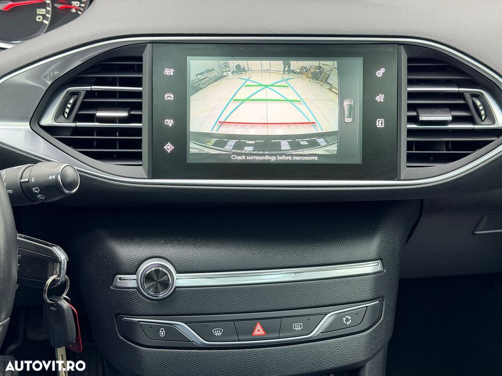 Peugeot 308 SW e-HDi 115 Stop & Start Allure - 22