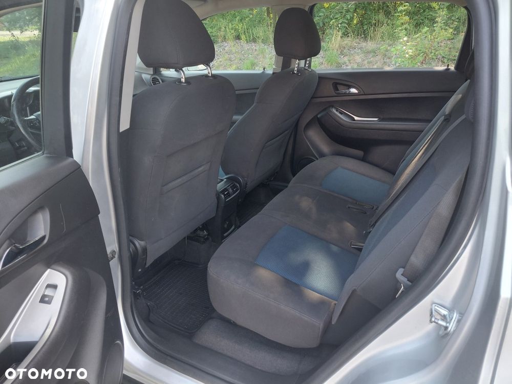 Chevrolet Orlando - 4