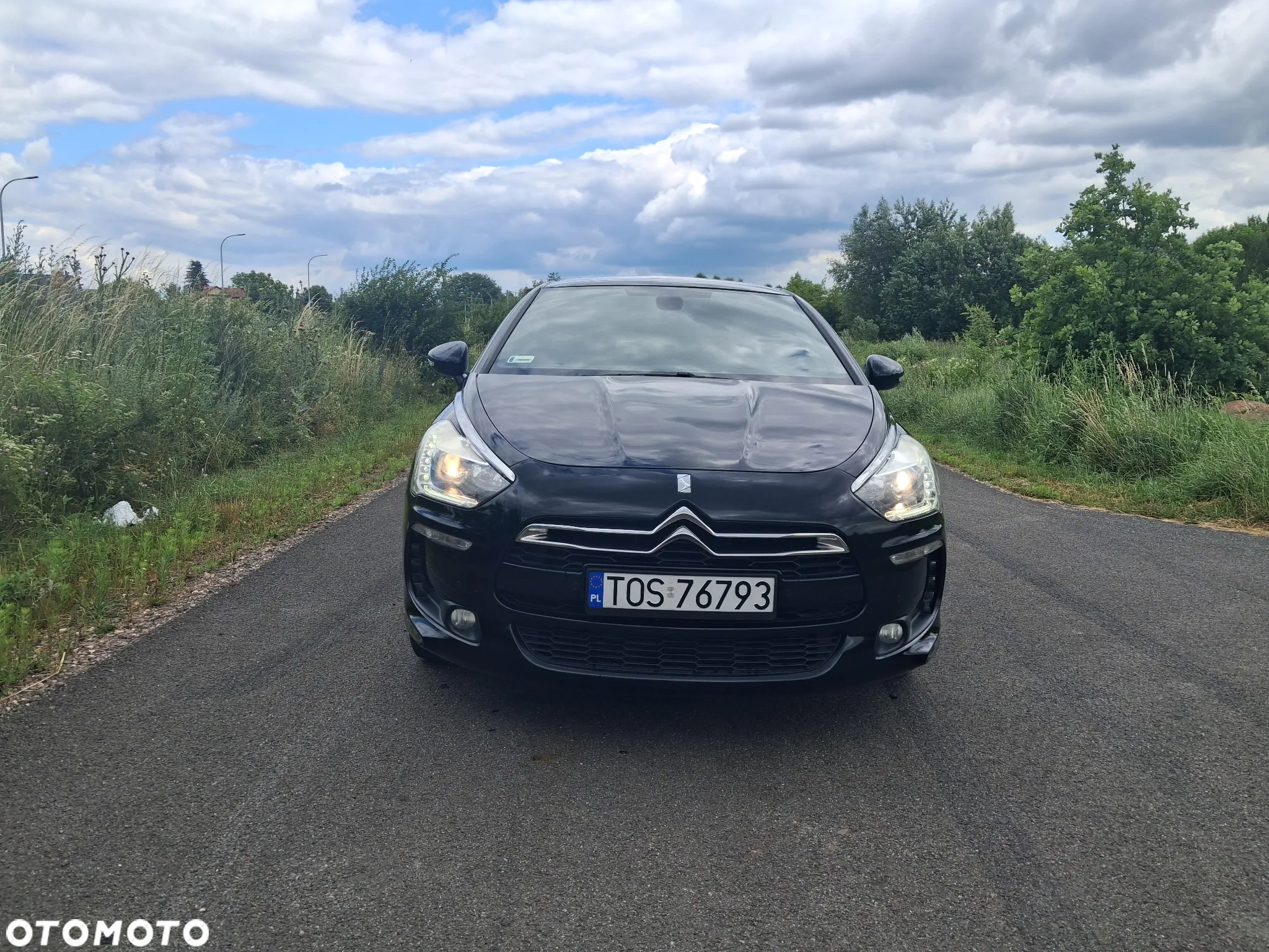 Citroën DS5 1.6 BlueHDi SoChic - 4
