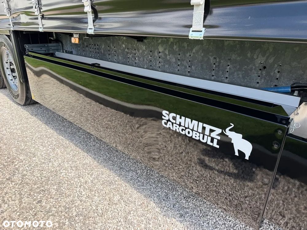 Schmitz Cargobull 2017**STANDARD**OŚ.POD**PALECIARA**JAK NOWA - 28