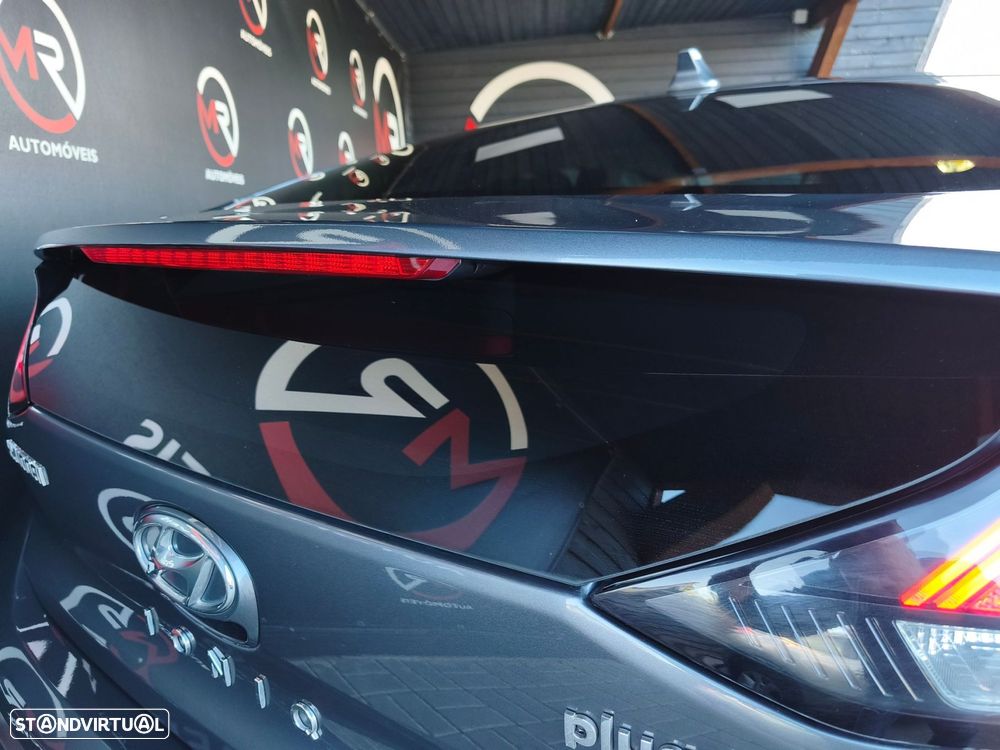 Hyundai Ioniq - 43