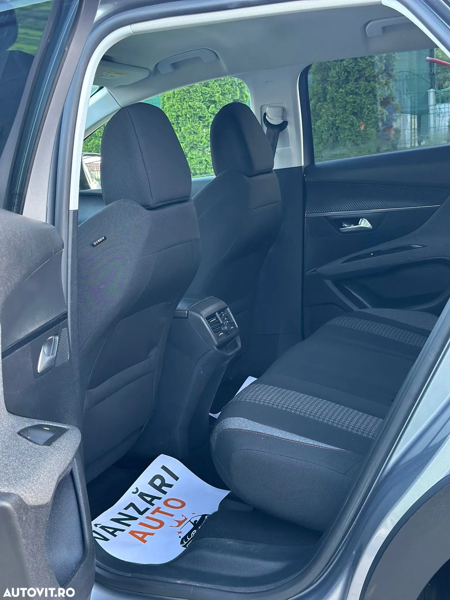 Peugeot 3008 BlueHDi 120 Stop & Start EAT6 Active Business-Paket - 8