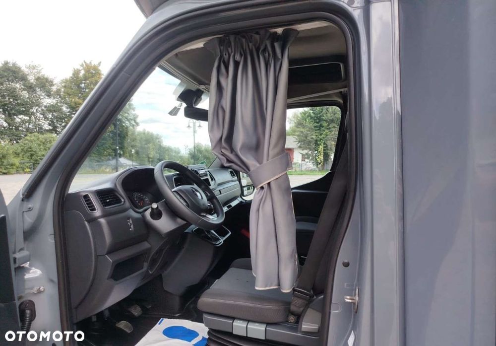 Renault Master - 11