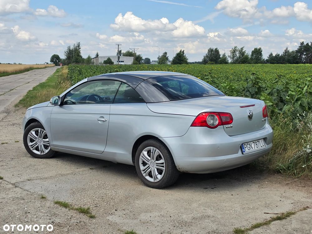 Volkswagen Eos 2.0 FSI - 4