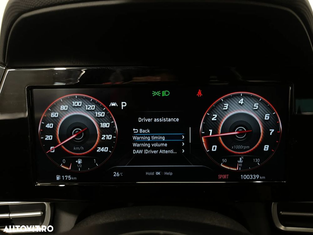 Hyundai Elantra 1.6 l 123 CP CVT Exclusive - 24
