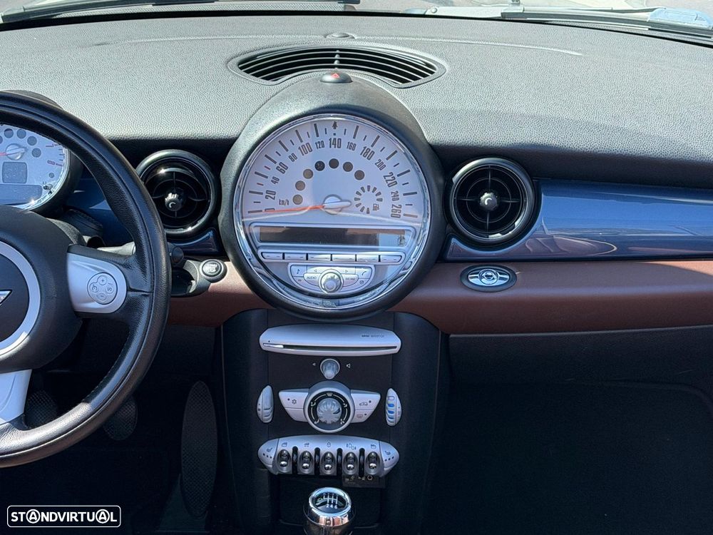 MINI Cabrio Cooper - 33