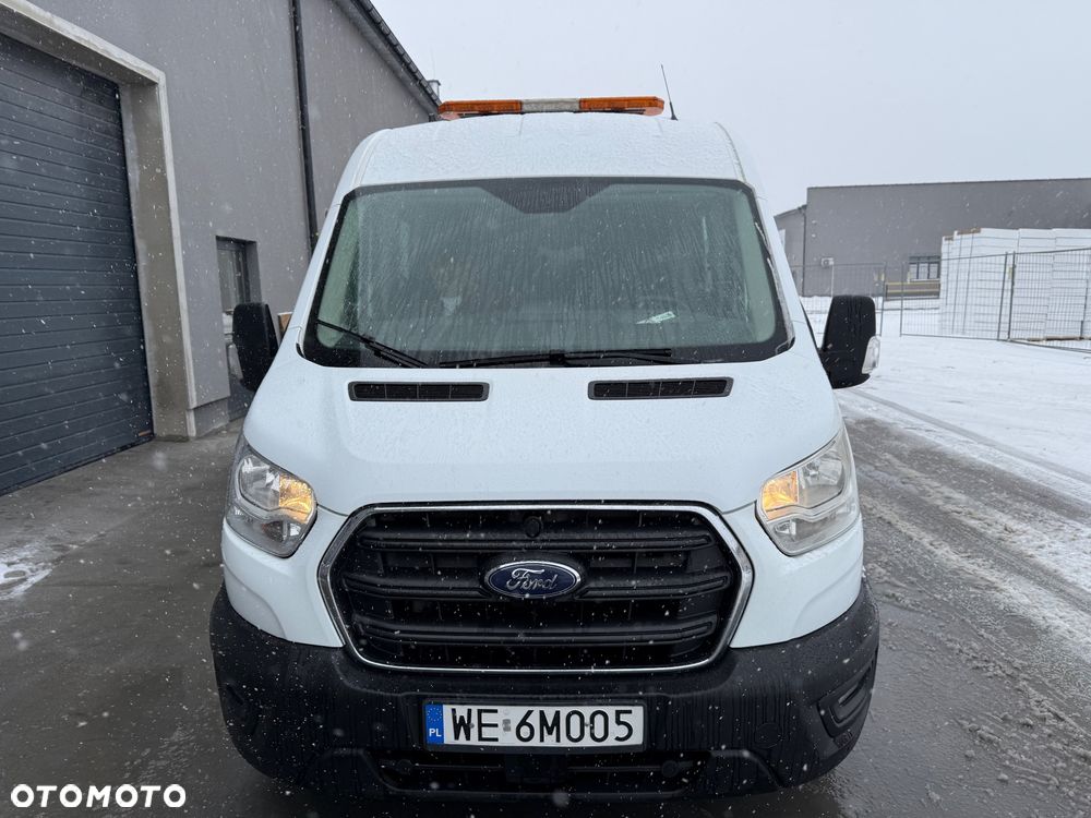 Ford Transit - 12