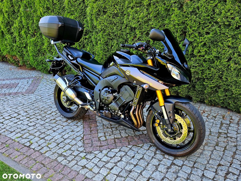 Yamaha FZ8 - 10