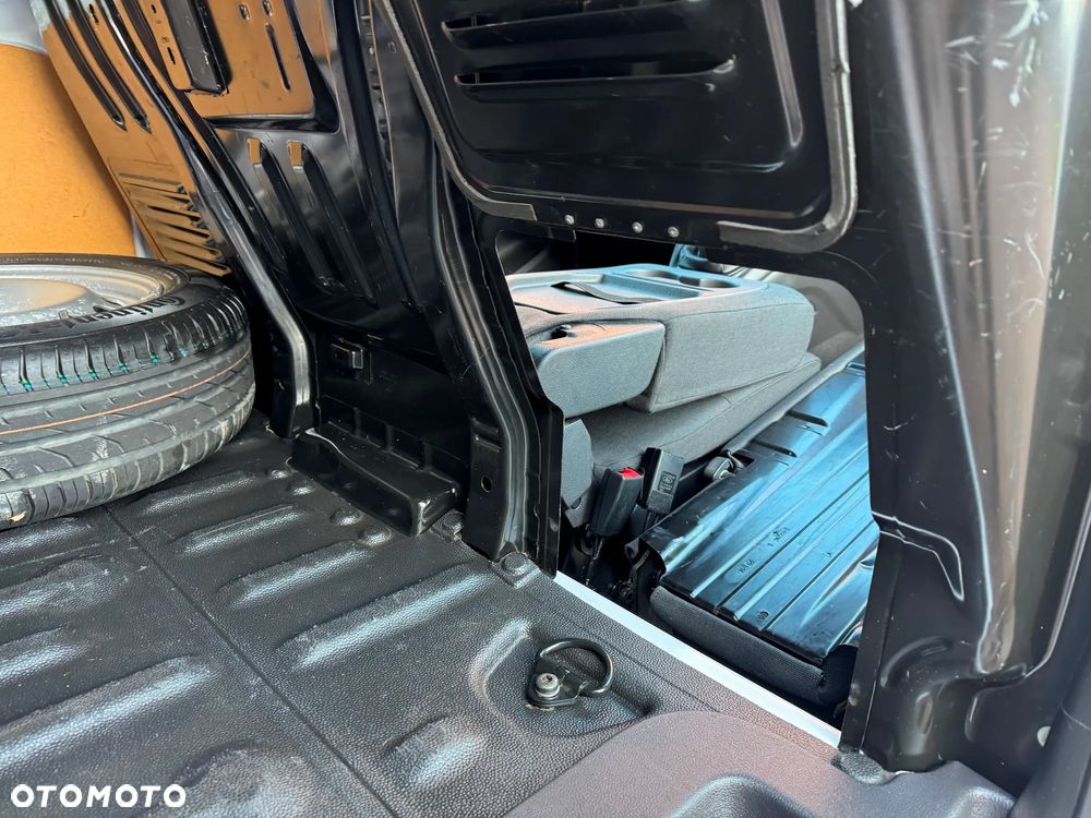 Ford TRANSIT CONNECT - 16