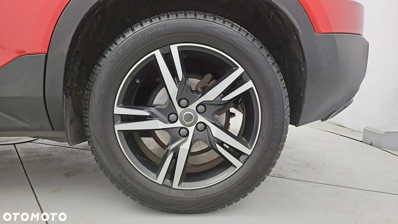 Volvo XC 40 T3 R-Design - 26