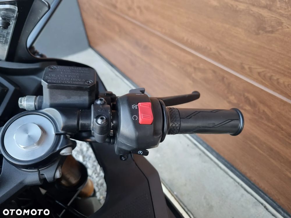 Yamaha R125 - 23