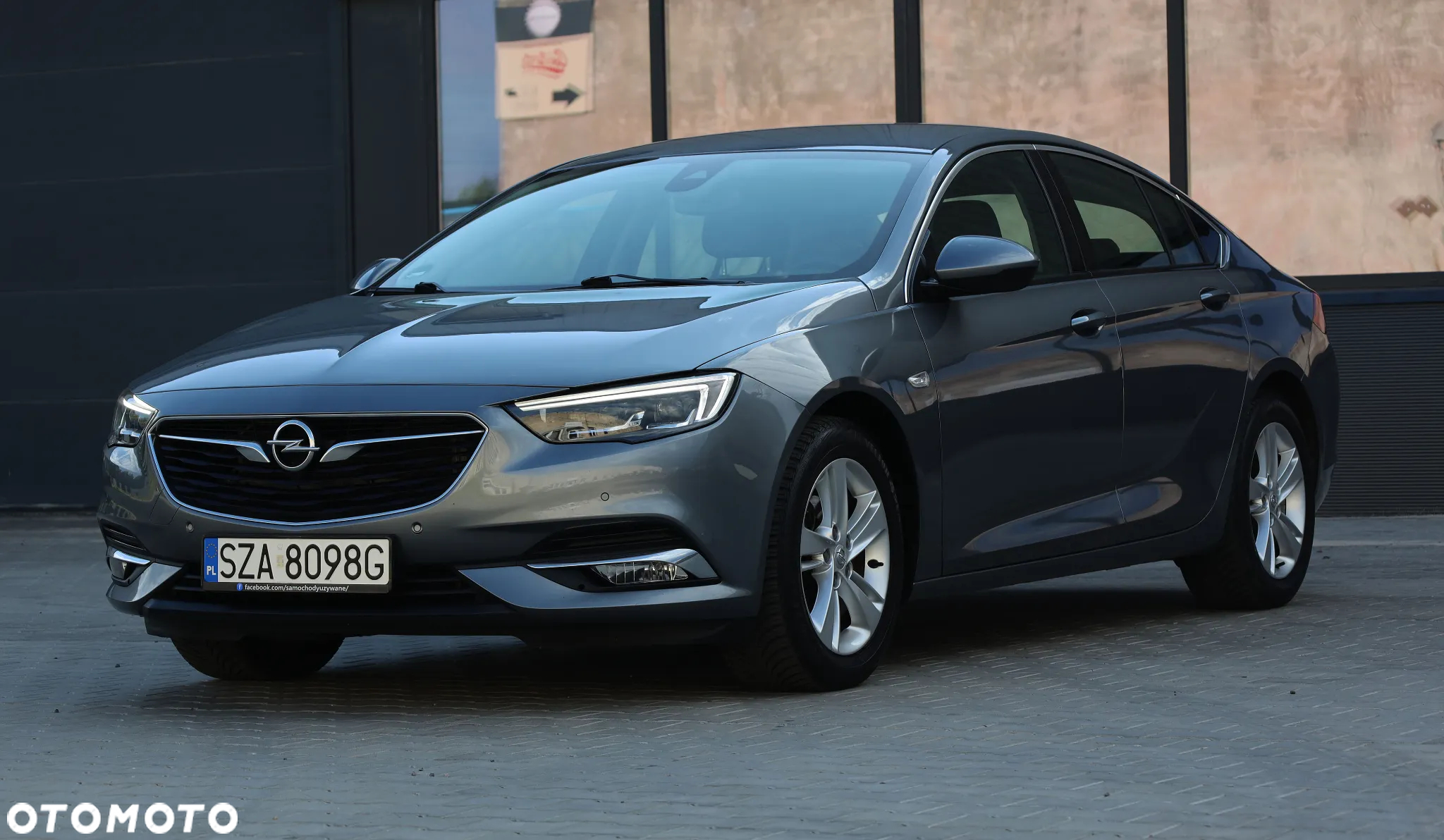 Opel Insignia 1.5 T Elite S&S - 37