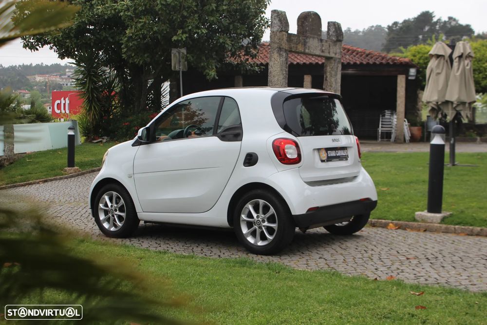 Smart ForTwo Coupé 1.0 Passion 71 - 3