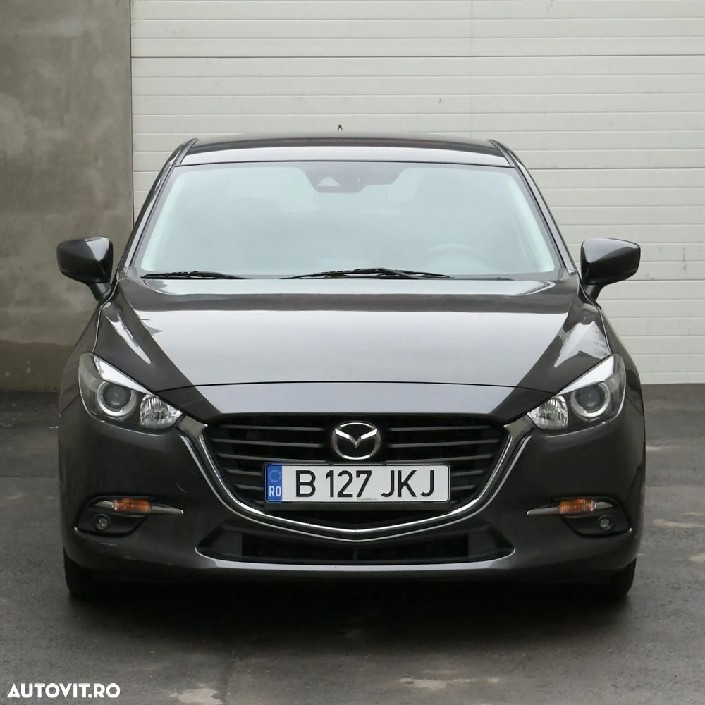 Mazda 3 - 5