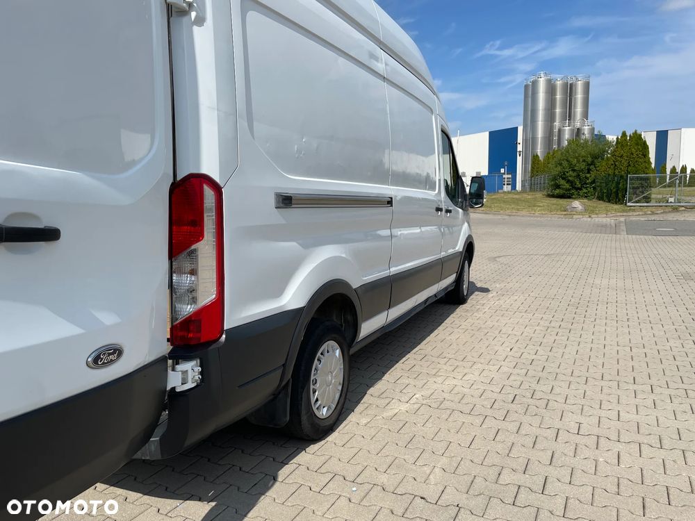 Ford Transit - 26