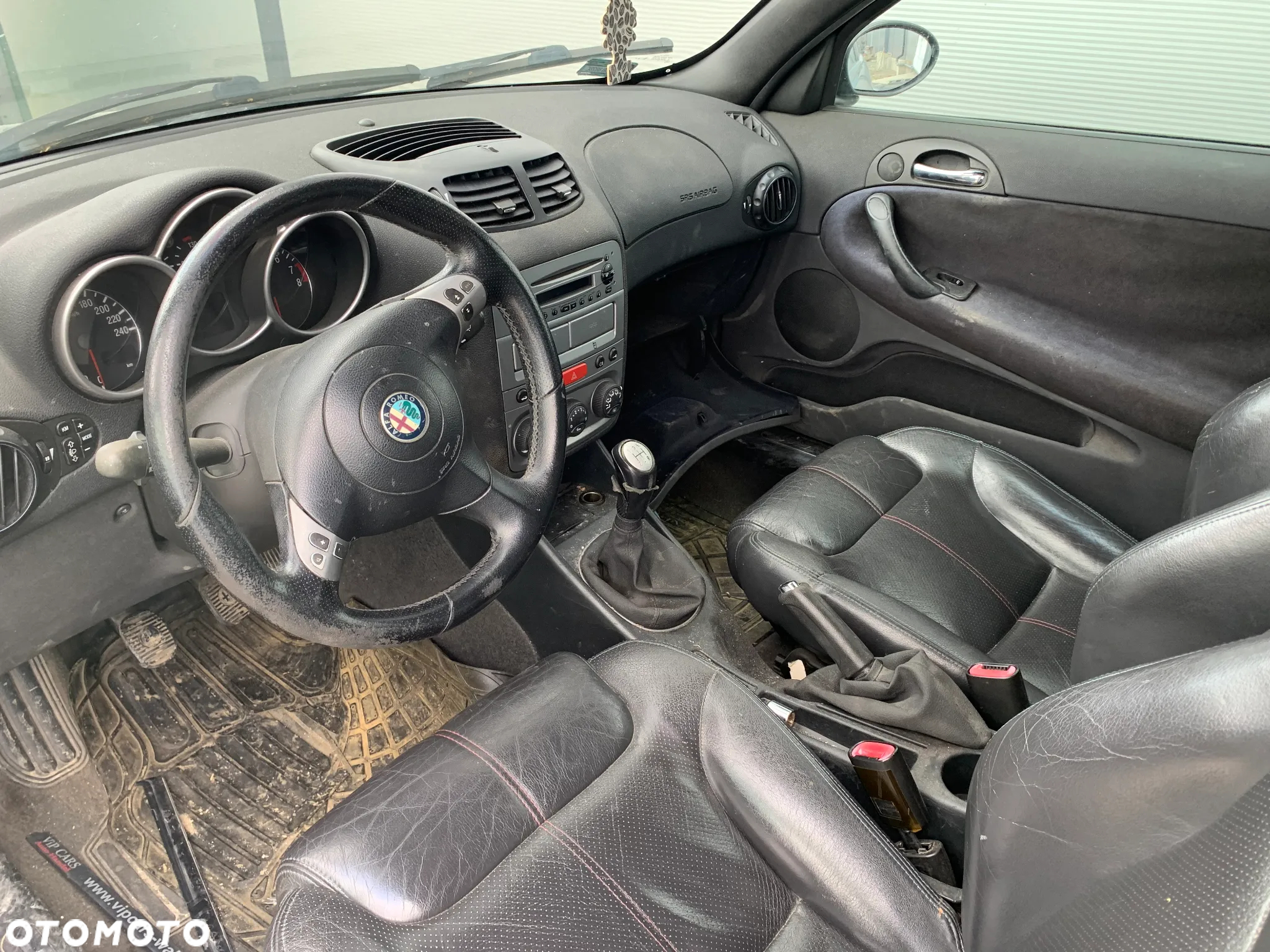 ALFA ROMEO 147 2004 *SAMOCHÓD NA CZĘŚCI* 1217 MASKA LAMPA DRZWI LUSTERKO ZDERZAK GRILL BŁOTNIK KLAPA BELKA PRAWE LEWE PRZÓD TYŁ - 5