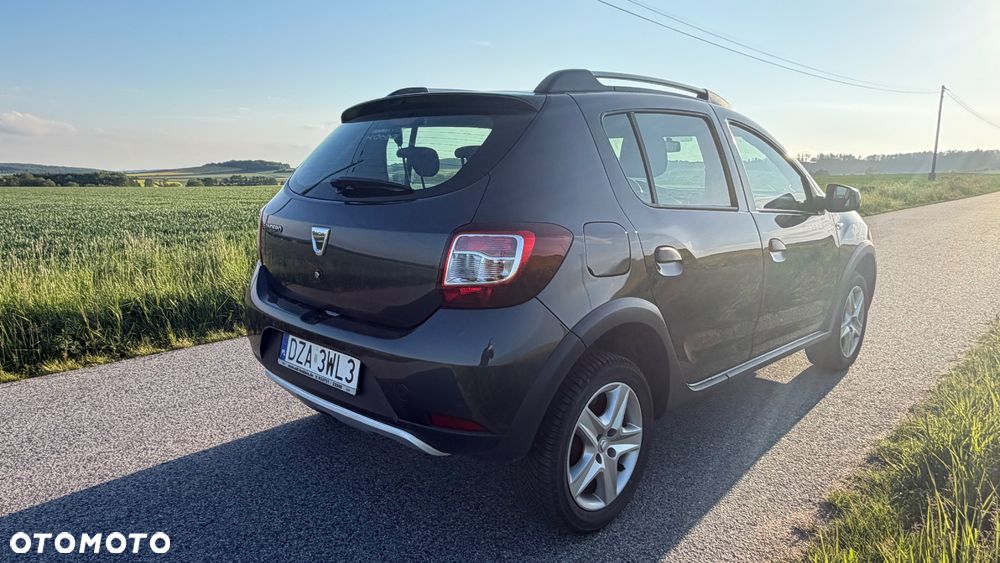 Dacia Sandero Stepway 0.9 TCe Laureate S&S Easy-R - 5