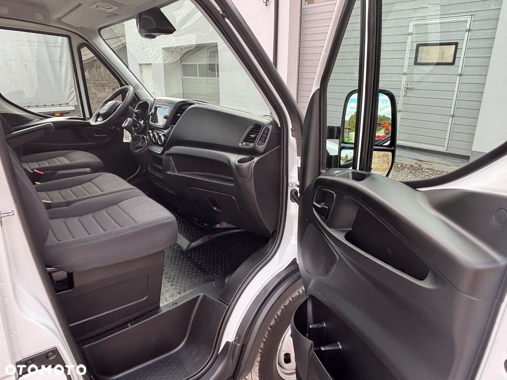 Iveco Daily - 24