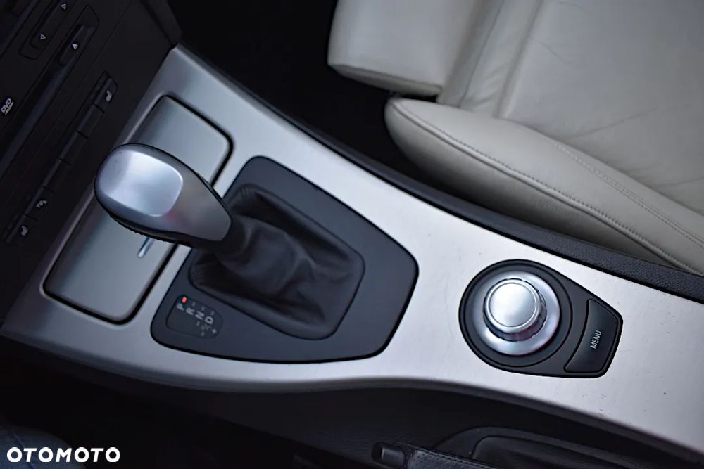 BMW Seria 3 - 24
