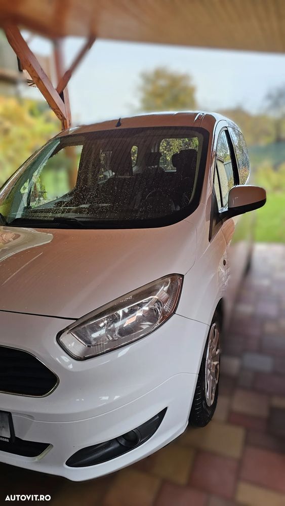 Ford Tourneo Courier 1.0 EcoBoost Trend - 5