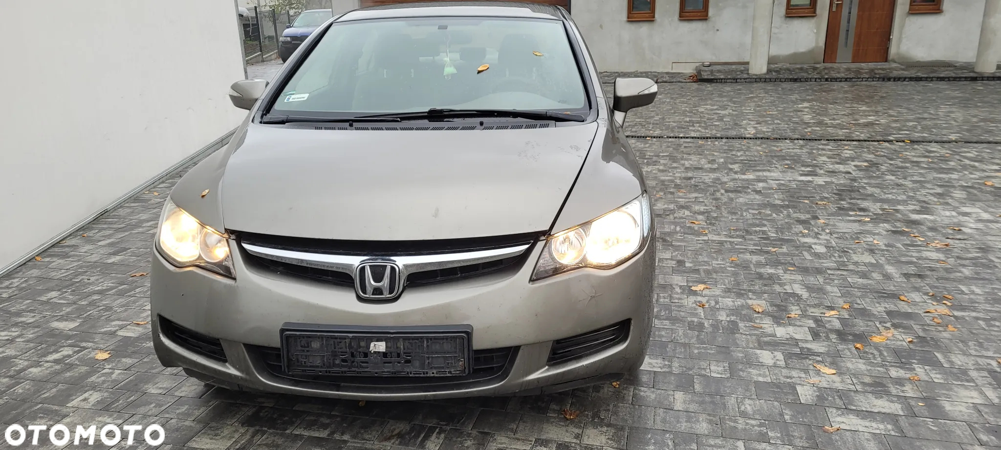 honda civic VIII sedan kod koloru NM701M na śrubki - 7