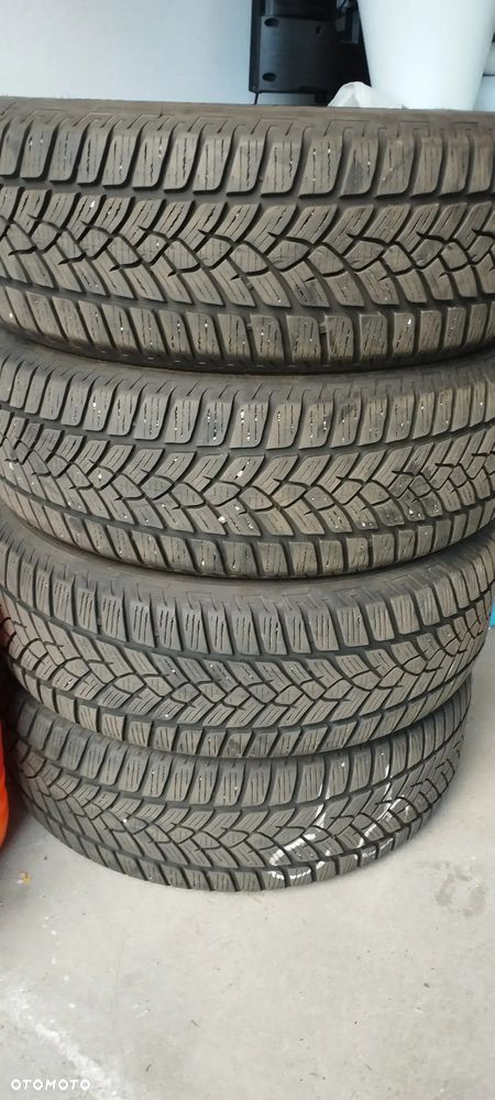 Zimowe 4x 215/65R16 - 6