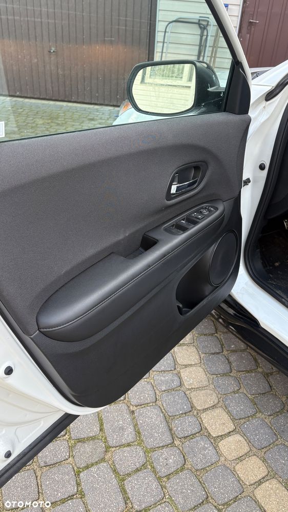 Honda HR-V 1.8 EX Sport Utility AWD CVT - 9