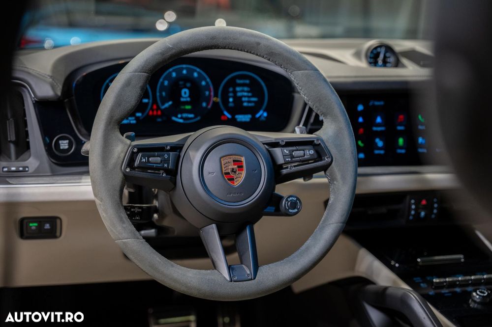 Porsche Cayenne S E-Hybrid - 25