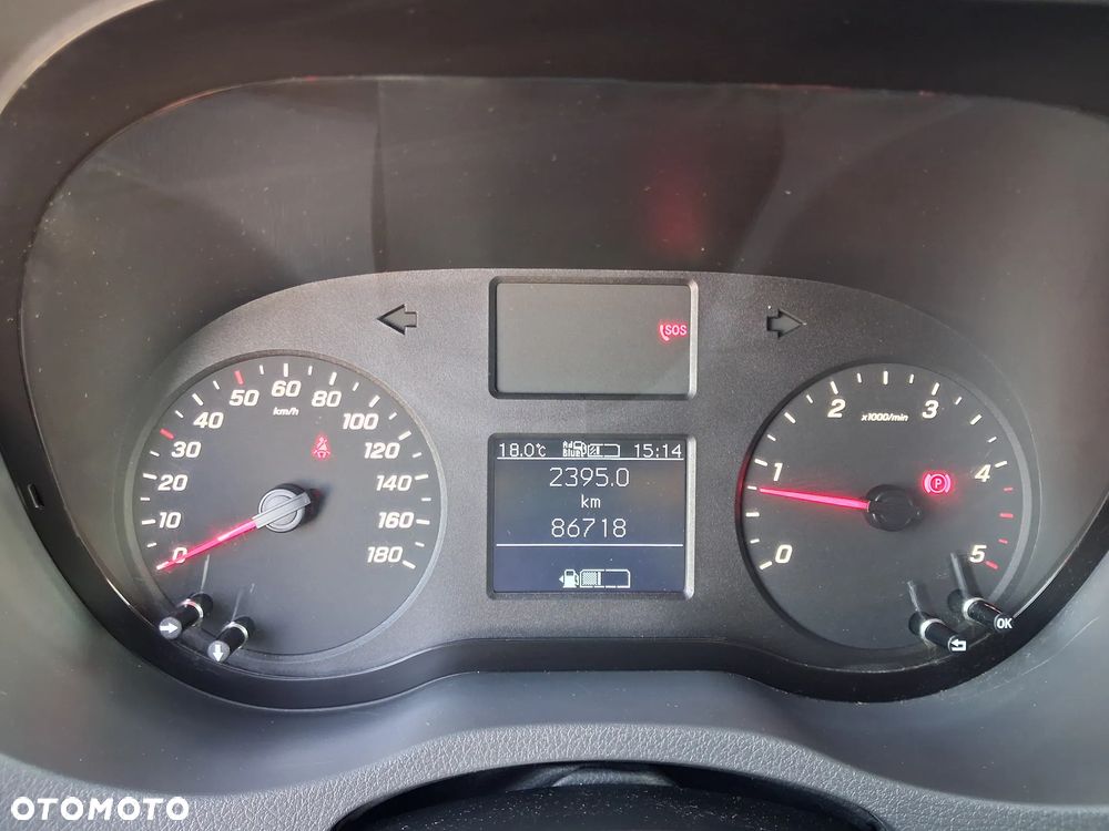 Mercedes-Benz SPRINTER - 26