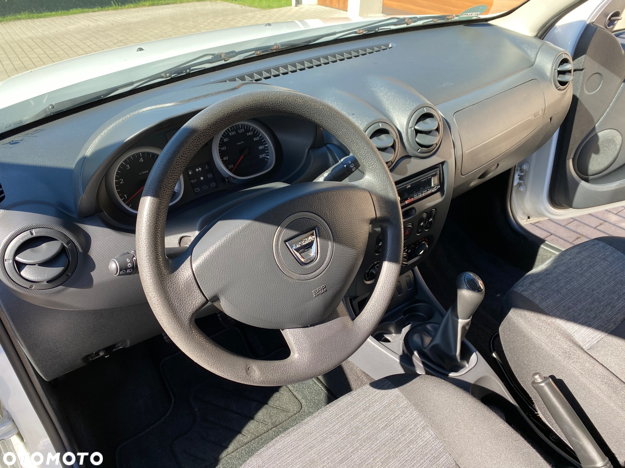 Dacia Duster 1.6 16V 4x2 Ambiance - 28