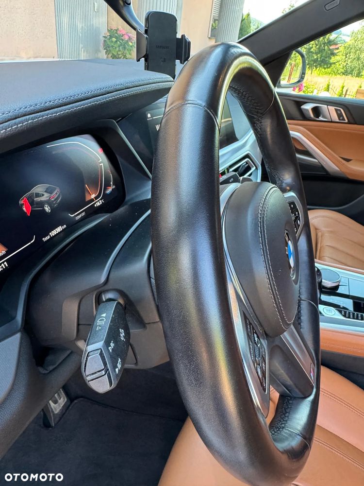 BMW X6 - 33