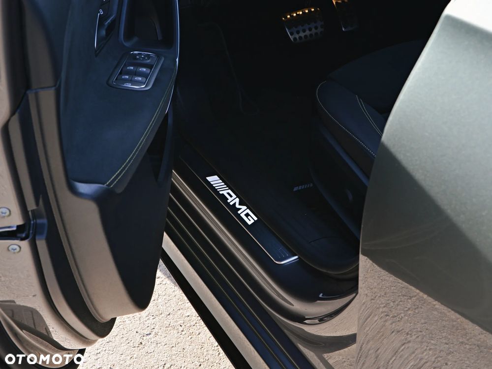 Mercedes-Benz Klasa A 45 S AMG 4-Matic 8G-DCT - 13