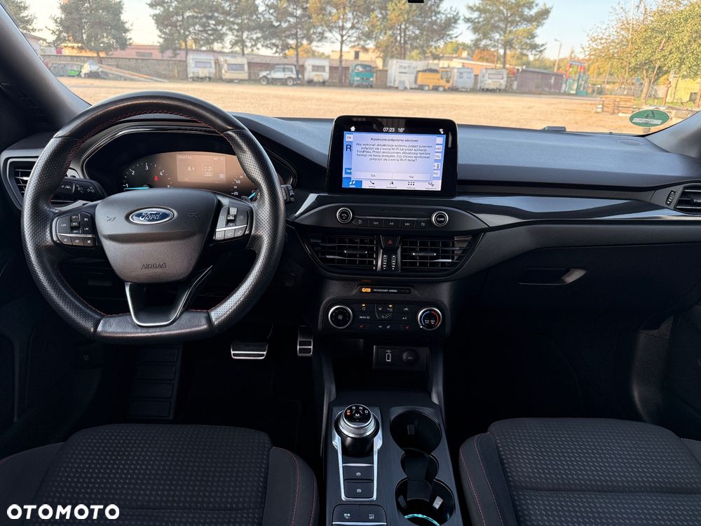 Ford Focus 2.0 EcoBlue Titanium X - 3