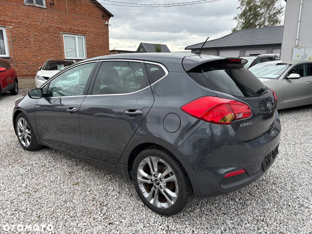 Kia Ceed 1.6 CRDi 128 Spirit - 6